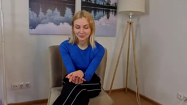 CeIenaLafler online show from October 10, 6:07 am