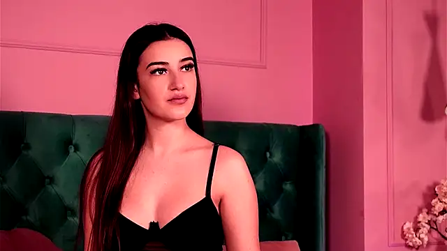 TaliaMorenne online show from December 19, 3:48 pm