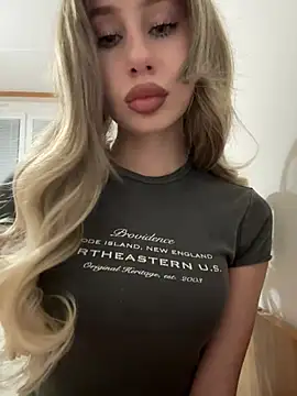 JudithCarly online show from May 27, 9:23 pm
