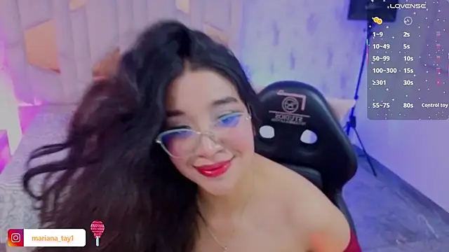 MARIANA TAY1 online show from May 24, 3:38 am