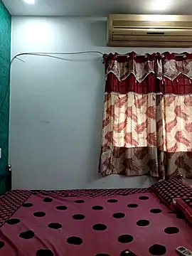 tamil-aunt online show from November 28, 5:32 am