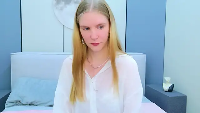 Morgan Wardi online show from March 20, 9:09 pm