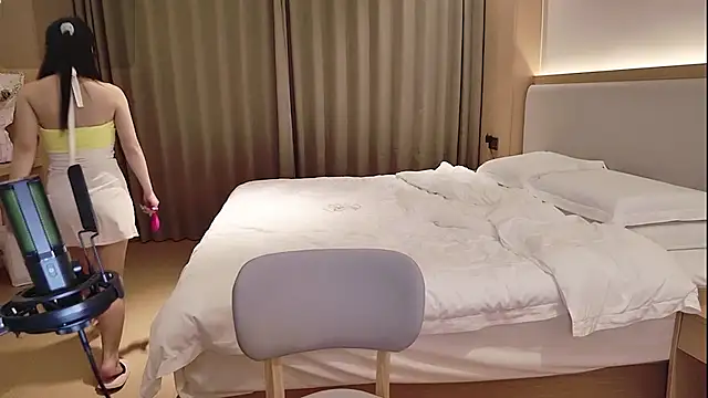 Dancing-pao online show from February 22, 3:13 pm