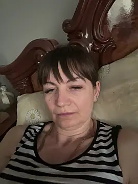 Butterfly8385 online show from May 11, 4:04 pm
