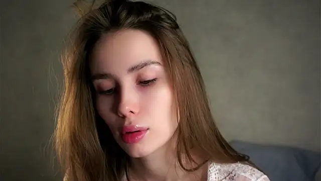 MonetLeitman online show from May 15, 1:33 am