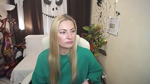 AnitaBlommby online show from October 12, 12:07 pm