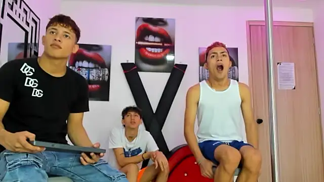 EMPIRE BOYS1 online show from October 18, 7:26 pm