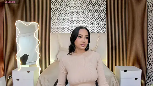 BEELLA TAY1 online show from November 15, 3:13 pm