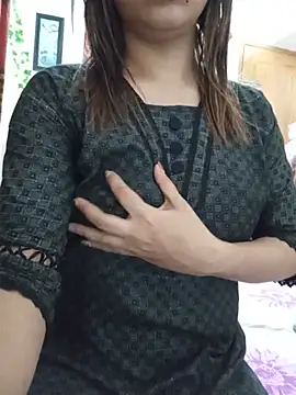 Tanha18 online show from May 14, 1:17 pm