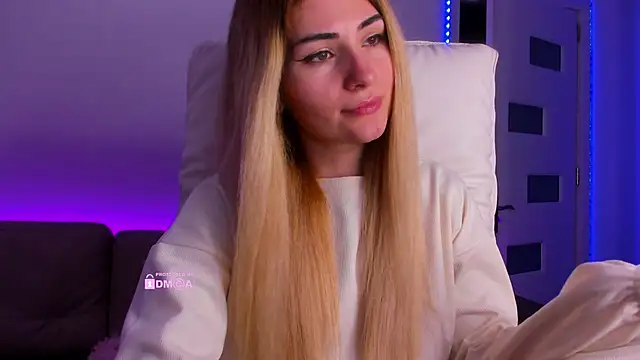 passionka online show from March 25, 9:50 pm