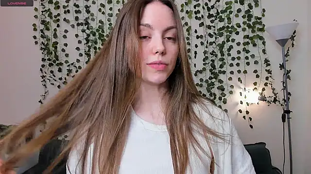 sweet and flirt online show from November 12, 9:51 am