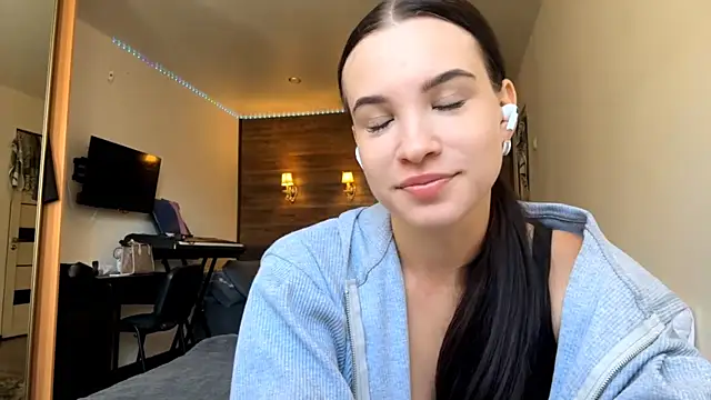 Tonnievi online show from October 13, 11:35 am