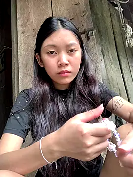 linh-lan1 online show from October 29, 7:01 am