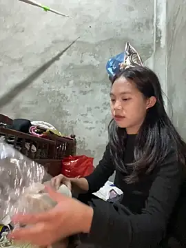 namicute online show from March 8, 2:04 am