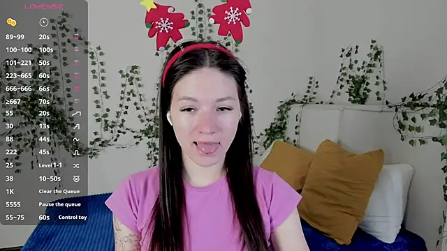 ChillGato online show from December 17, 1:33 am