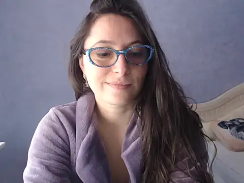 LuckyLisa23 online show from February 4, 12:08 pm