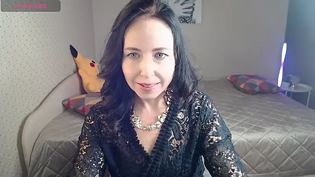 beautiful moon3 online show from April 30, 2:44 pm