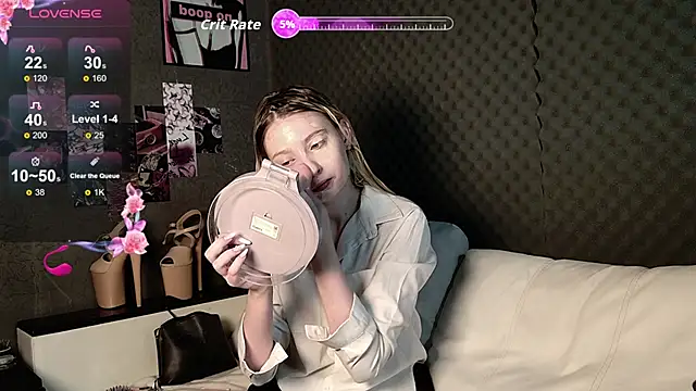 Fluffy Cloude online show from May 5, 6:27 am
