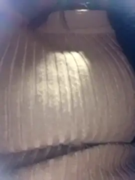 YiyinLy online show from January 7, 8:34 pm