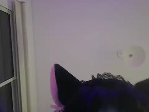 miapink33 online show from November 7, 2:50 am