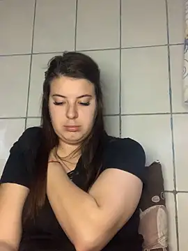 MiraCastellon online show from November 29, 12:42 pm