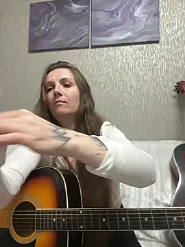 Amy  Leee  online show from March 2, 1:18 pm