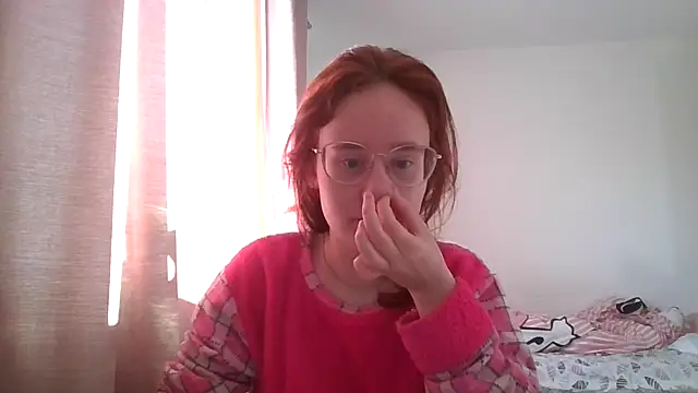 LuckySLove online show from April 8, 3:14 pm