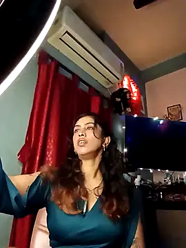 Darling Annie online show from January 6, 7:06 pm