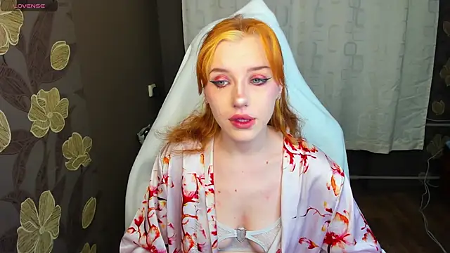 MeganNewCat online show from May 18, 7:42 pm