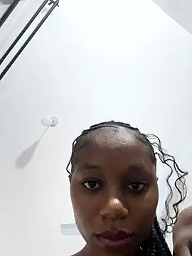 NyahHeat online show from January 13, 8:24 pm