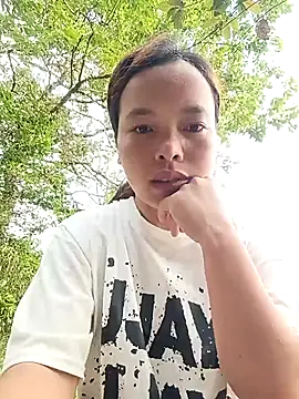 Nguyet2k4 online show from May 4, 11:51 pm