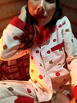 -Kem-01 online show from February 4, 1:25 pm