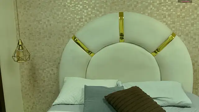 emmy rose25 online show from November 18, 11:33 am