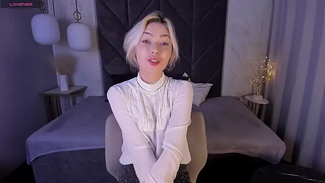 AlysiaSun  online show from October 17, 1:58 pm