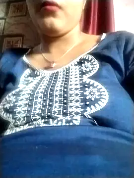 strip queennn online show from March 31, 5:07 am