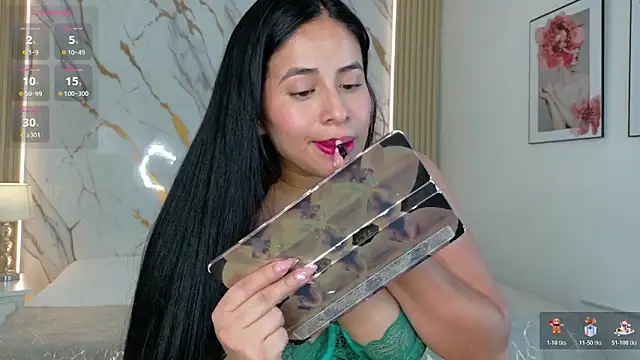 zoe longhair online show from May 13, 7:30 pm