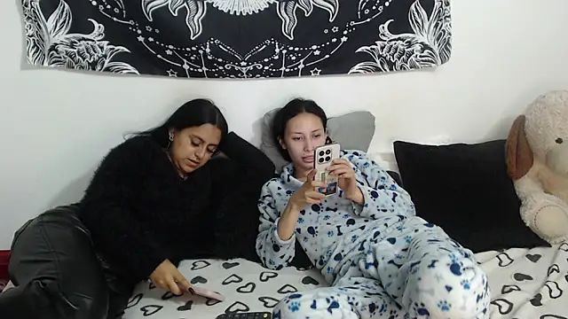 abby n emily online show from May 19, 1:29 pm