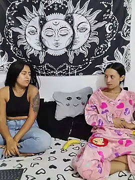 abby n emily online show from May 25, 3:22 pm