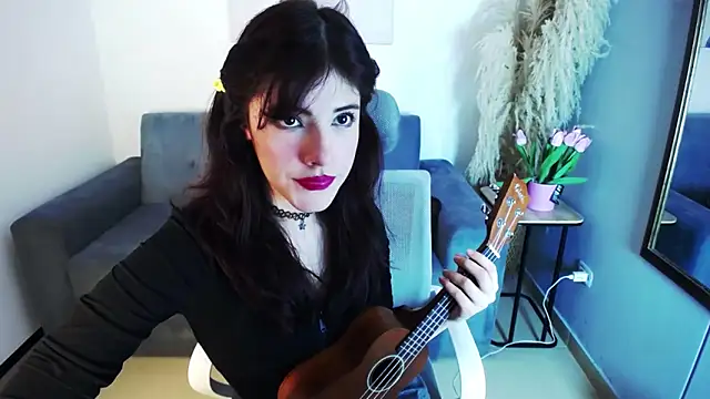 AmberPixie  online show from May 15, 2:27 am