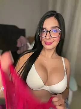 MiaSofia   online show from May 7, 6:17 am