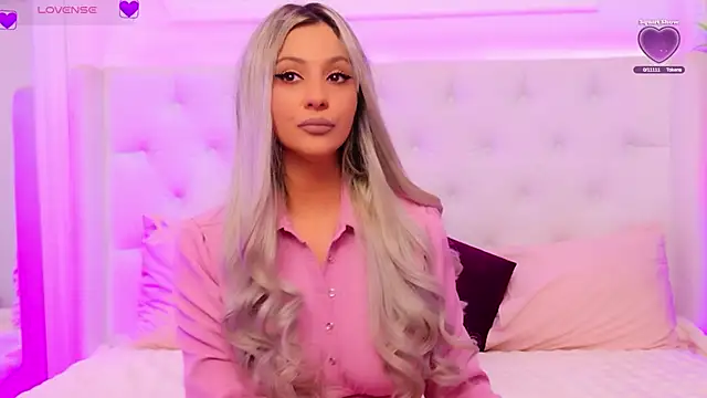 AriannaSins online show from April 8, 12:51 pm