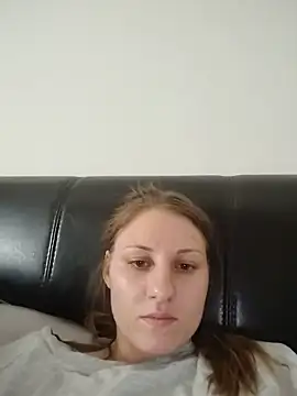 SandyCassie online show from May 13, 3:40 pm