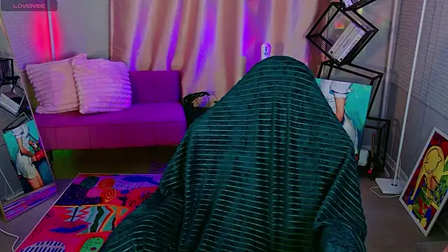 cold blondie online show from May 15, 5:55 am