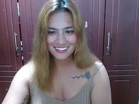 Snapshot of fucking_georgina chatting on October 16, 4:20 pm fucking georgina online show from October 16, 4:20 pm