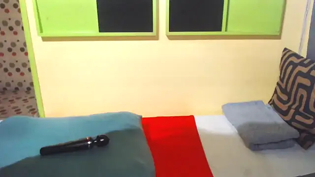 TallEbonyBabe online show from May 3, 4:49 am