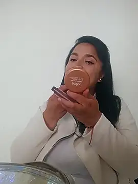 Ailinemart online show from October 23, 3:29 pm