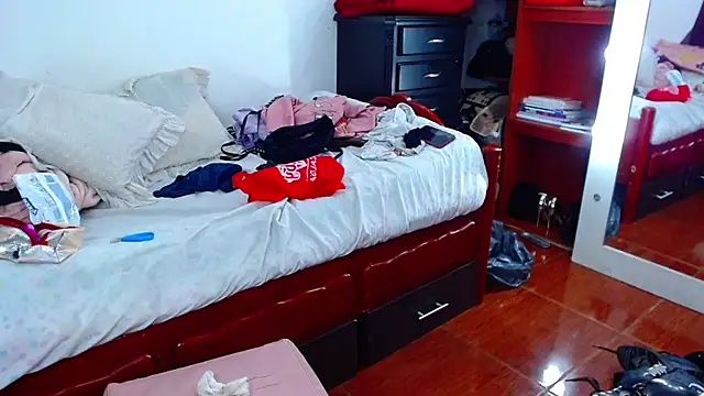 MariamGray1 online show from March 2, 2:33 am