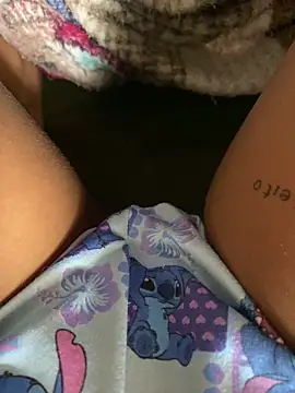 Malusafadinha00 online show from November 3, 2:21 pm