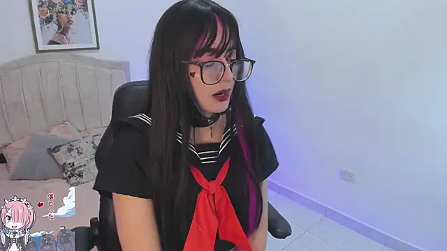 Noah Cherry online show from December 3, 4:59 am