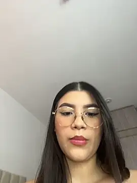 Julietalcl online show from April 20, 7:39 pm